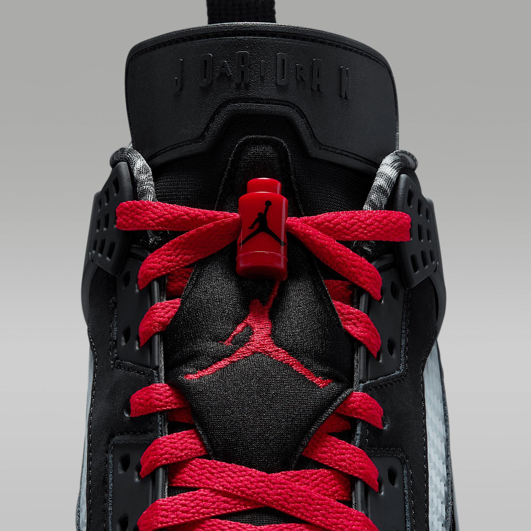 Men's Jordan Spizike Low Shoes Product Image