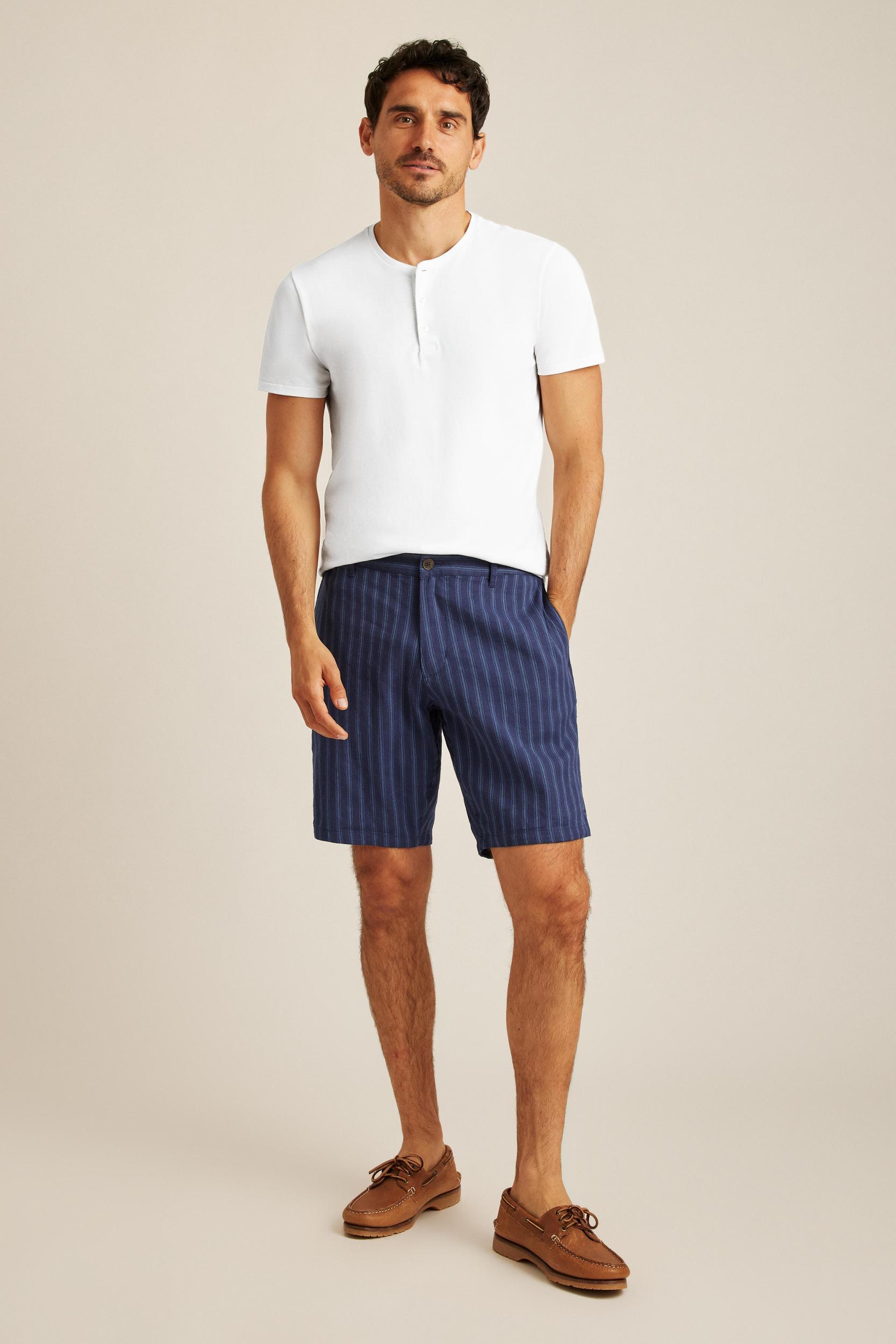 Weekend Chino Shorts Product Image