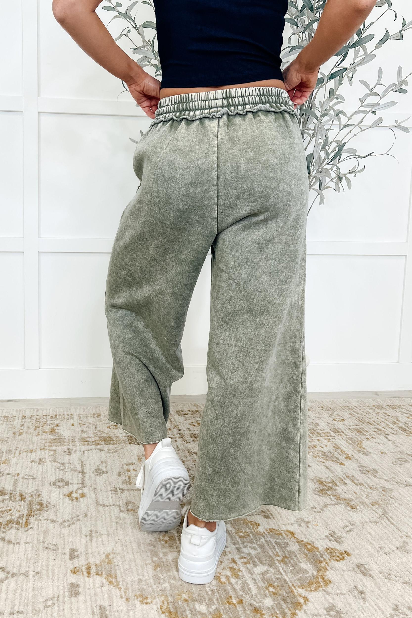 Chase the Pace Wide Leg Bottom in Taupe Product Image