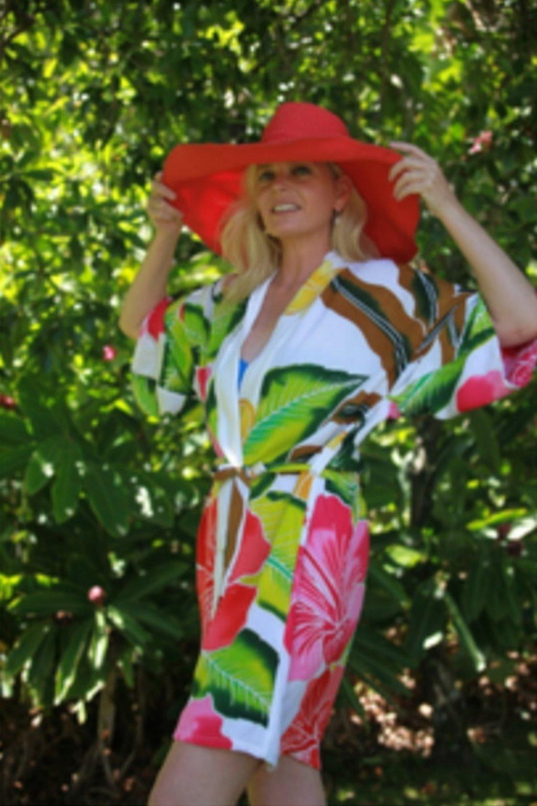Coco Kai Short Painted Robe Product Image