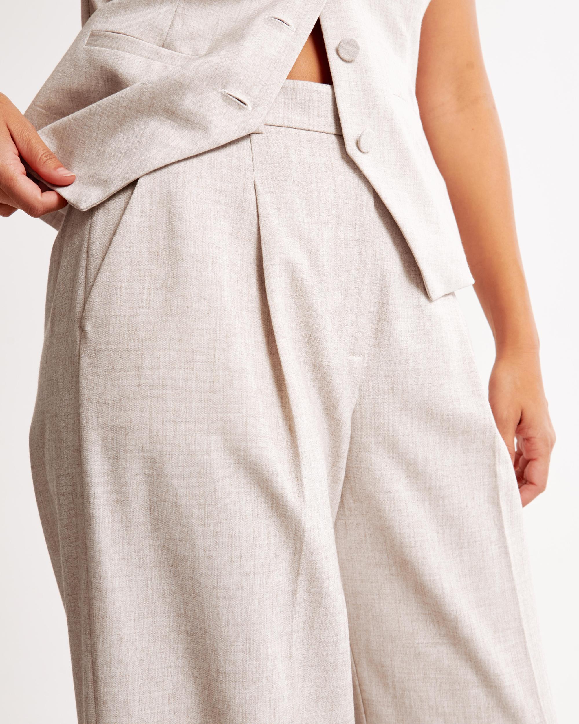 Curve Love A&F Harper Tailored Ultra Wide Leg Pant Product Image