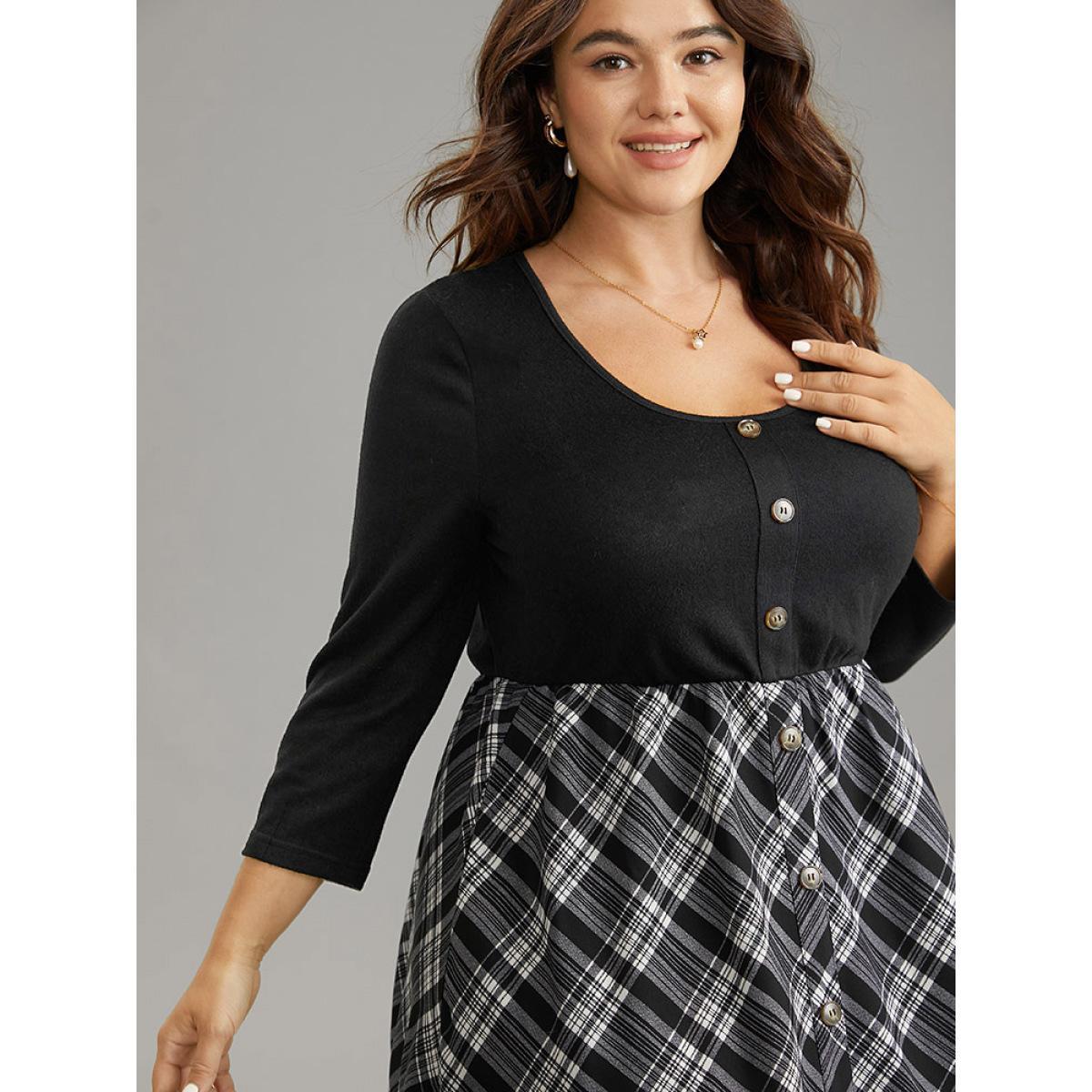 Plus Size Plaid Patchwork Scoop Neck Button Detail Dress Black Women Office Printed Scoop Neck Elbow-length sleeve Curvy Midi Dress BloomChic 30/6X Product Image