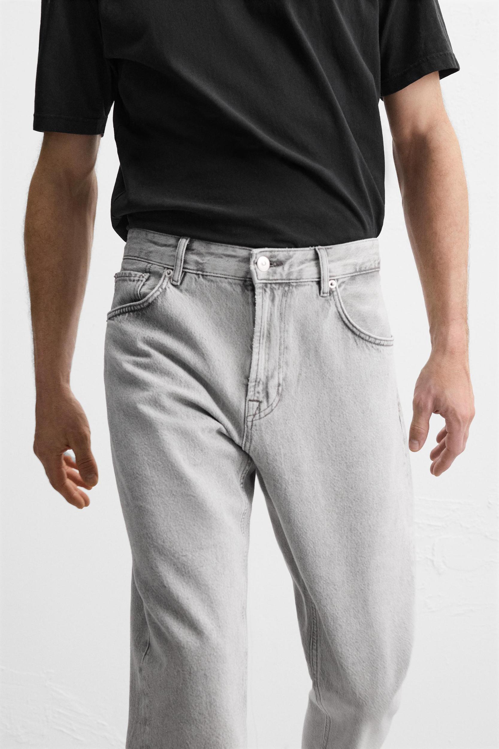 STRAIGHT ANKLE FIT JEANS Product Image