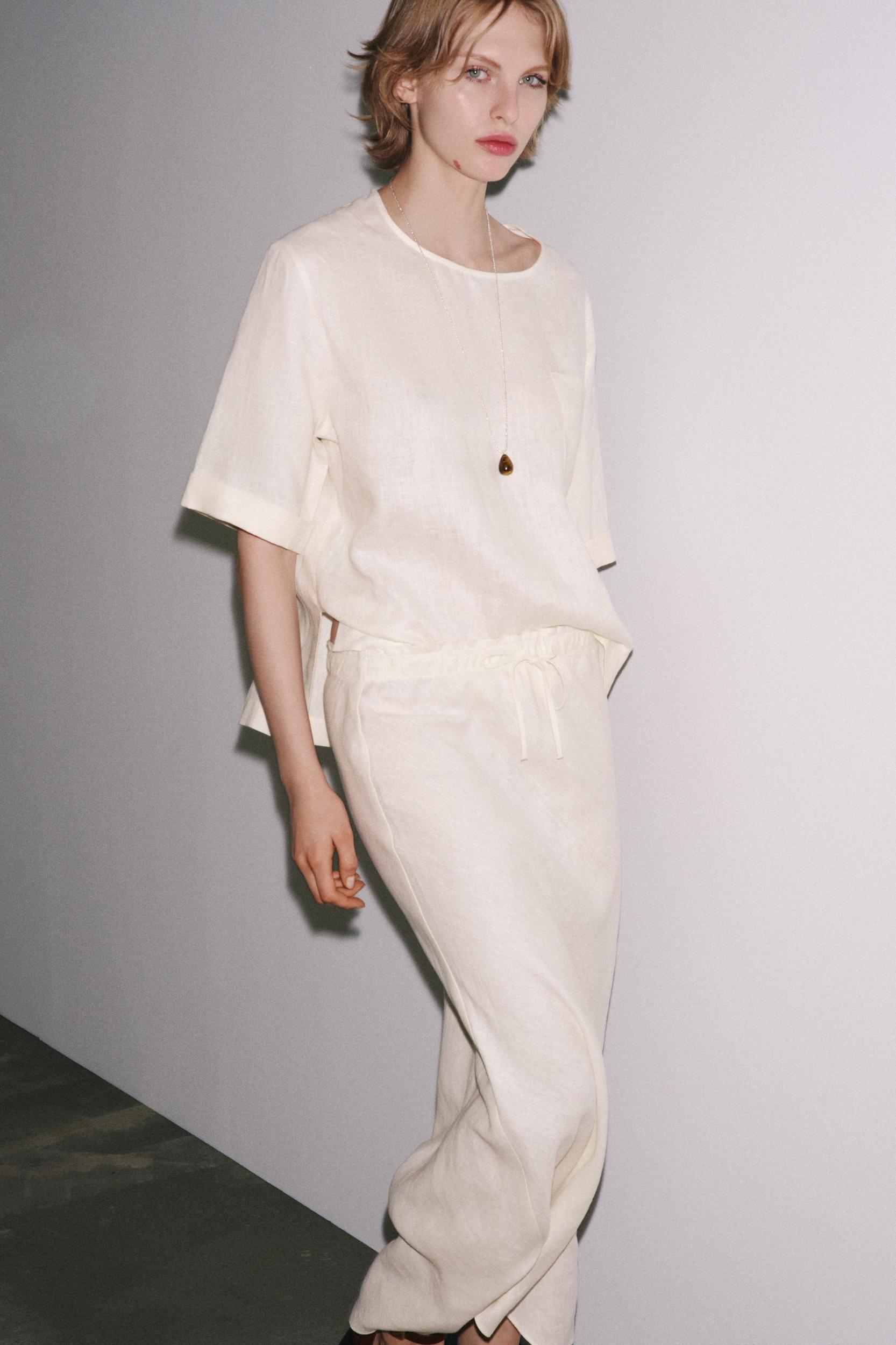 ZW COLLECTION LINEN SHORT SLEEVE TOP Product Image