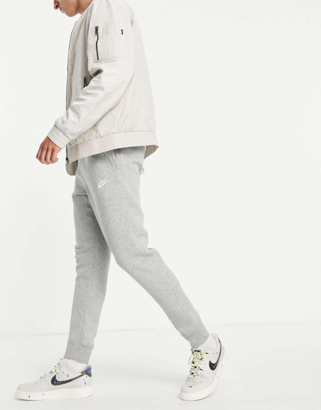 Nike Club cuffed sweatpants in gray heather Product Image