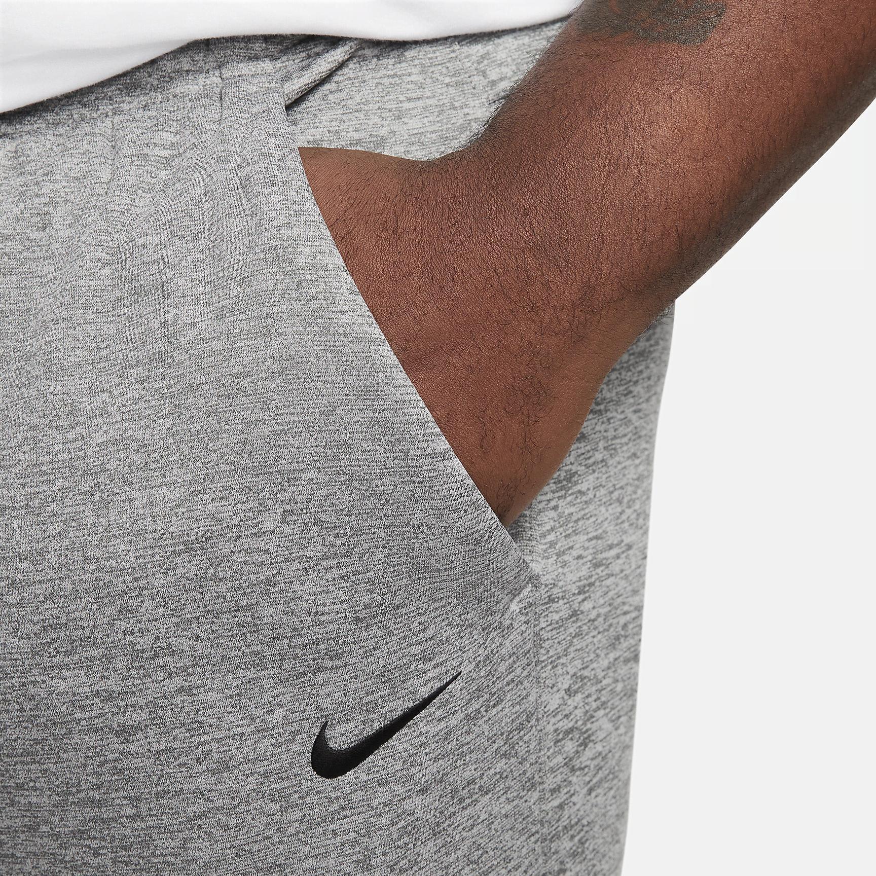 Nike Mens Therma-FIT Sweatpants Product Image
