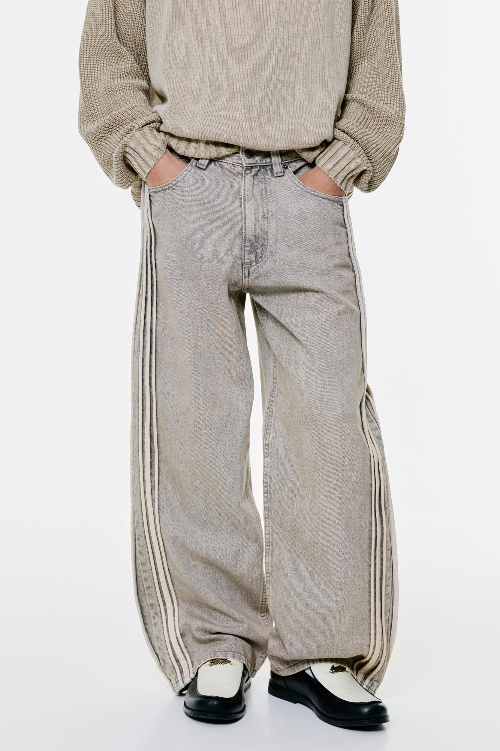 Side stripe baggy jeans Product Image