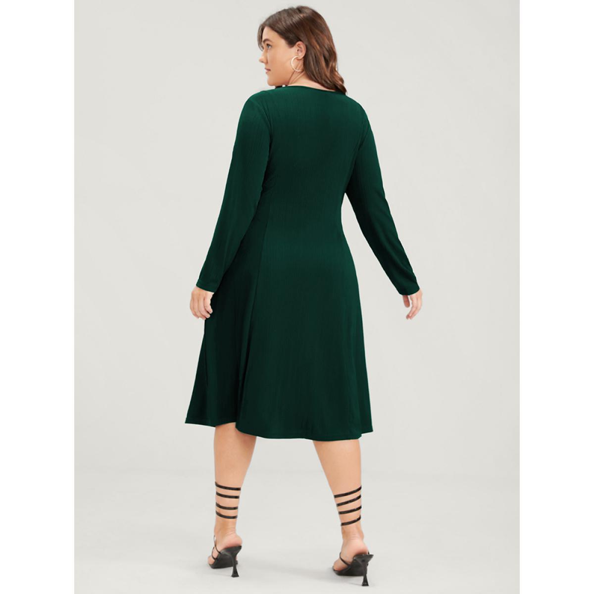 Plus Size Plain V Neck Pocket Zip Up Midi Dress DarkGreen Women Office Zipper V-neck Long Sleeve Curvy Midi Dress BloomChic 26/4X Product Image