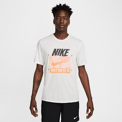 Nike Rise 365 Run Energy Men's Dri-FIT Running Short-Sleeve Top Product Image