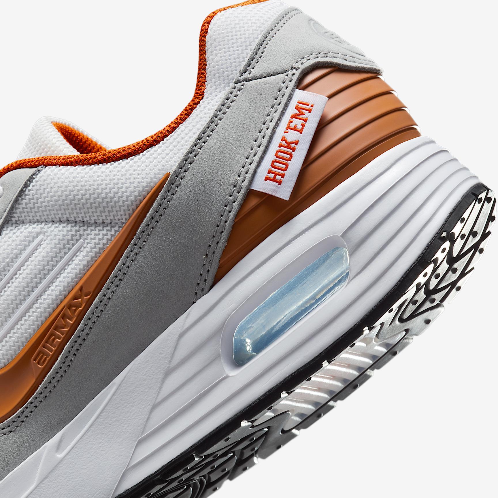 Nike College Air Max Verse (Texas) Men's Shoes Product Image