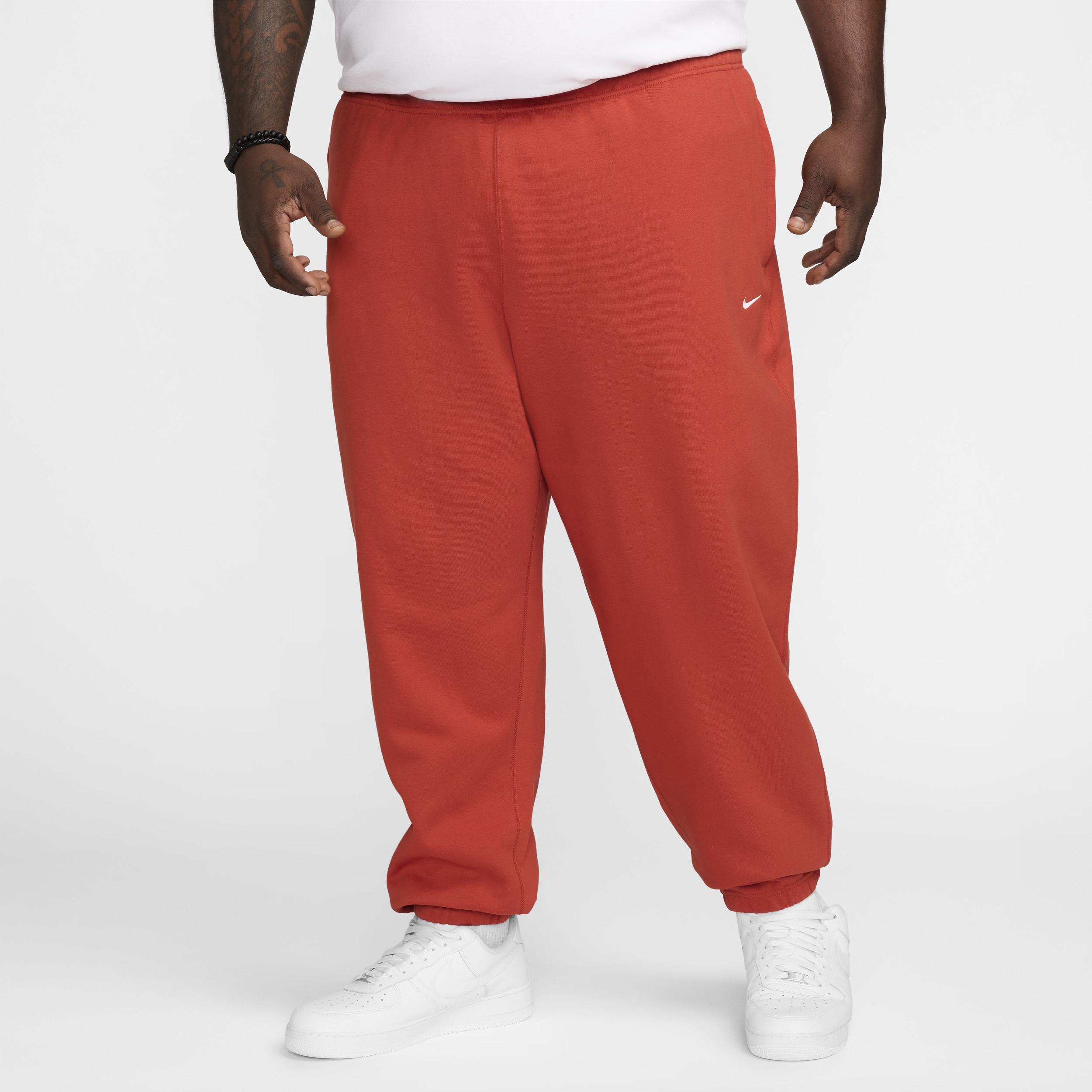 Nike Men's Solo Swoosh Fleece Pants Product Image
