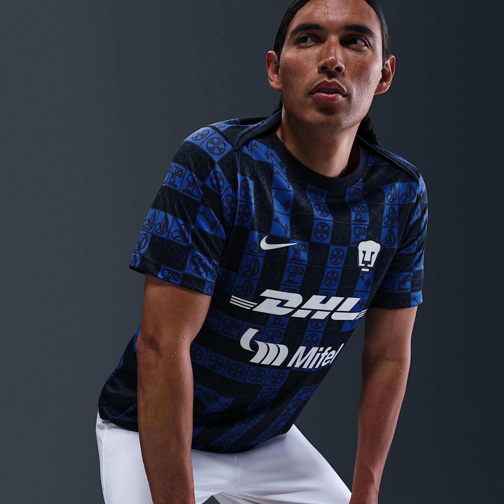 Pumas UNAM Academy Pro Men's Nike Dri-FIT Soccer Pre-Match Short-Sleeve Top Product Image