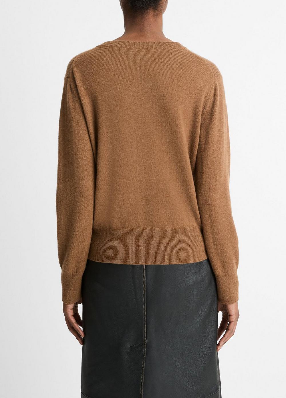 Womens Cashmere Casual V-Neck Sweater, Almond, Size XL Vince Product Image