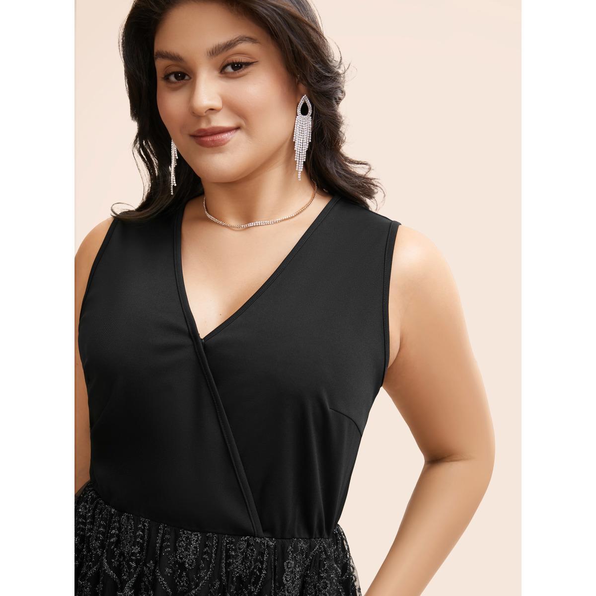 Plus Size Embroidered Mesh Patchwork Sleeveless Dress Black Women Formal Texture Overlap Collar Sleeveless Curvy BloomChic 10/M Product Image