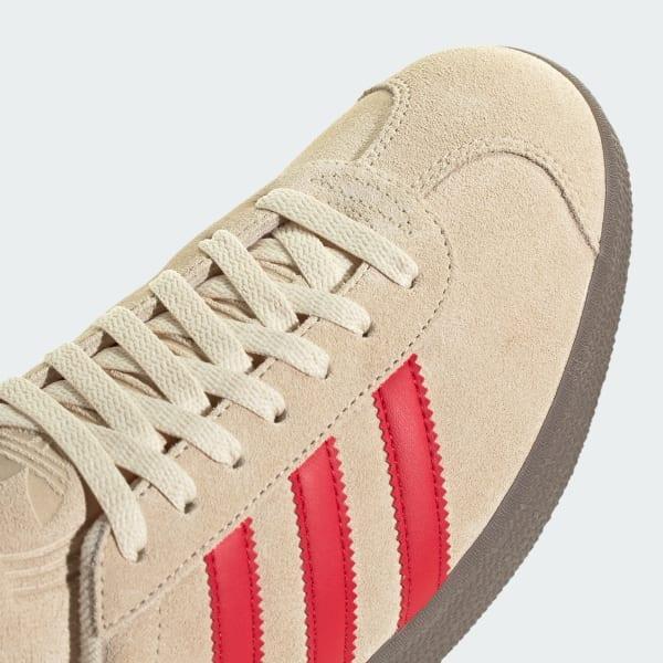 Mens adidas Gazelle Athletic Shoe - Black / Court Green / Gum Product Image