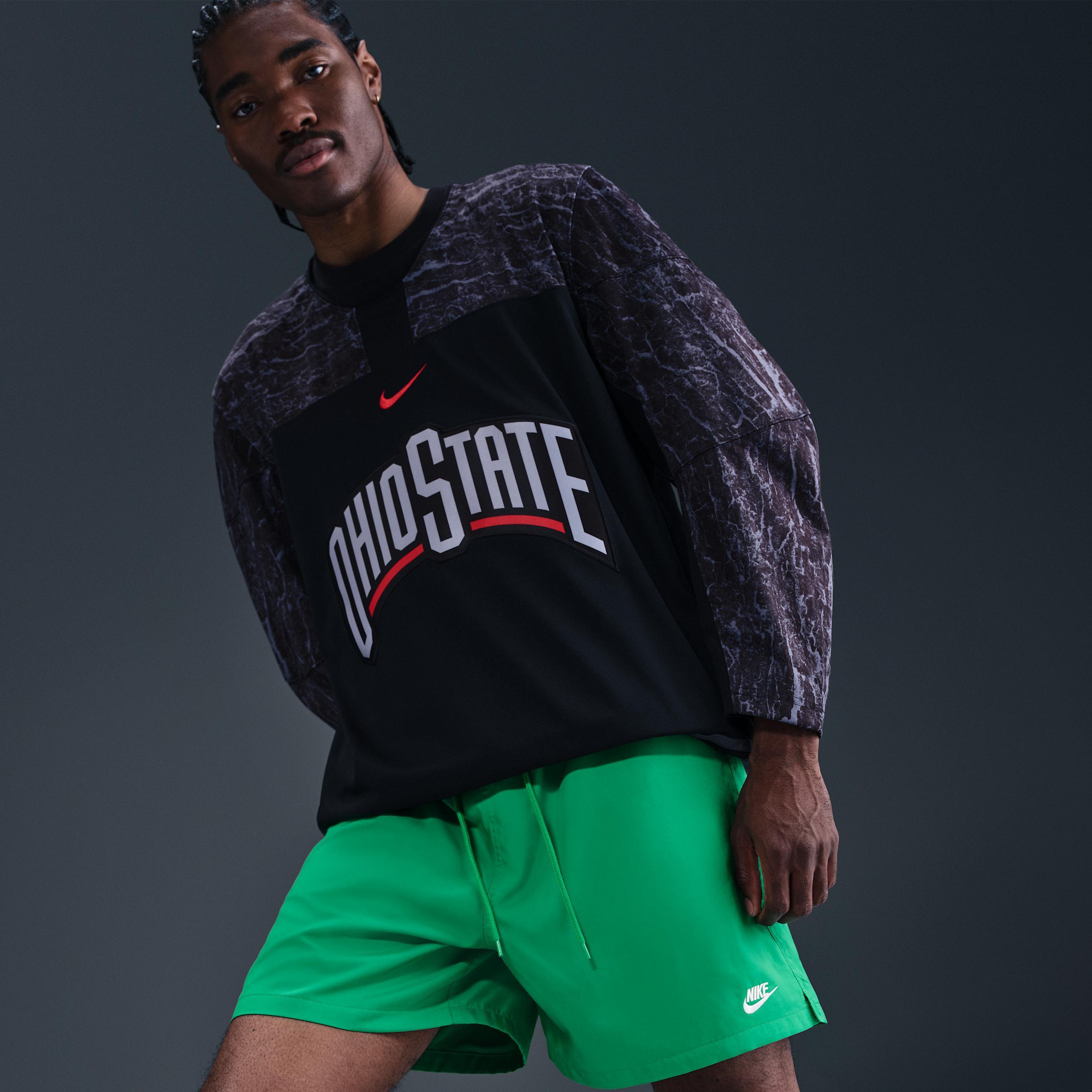 Nike Men's Club Woven Flow Shorts Product Image
