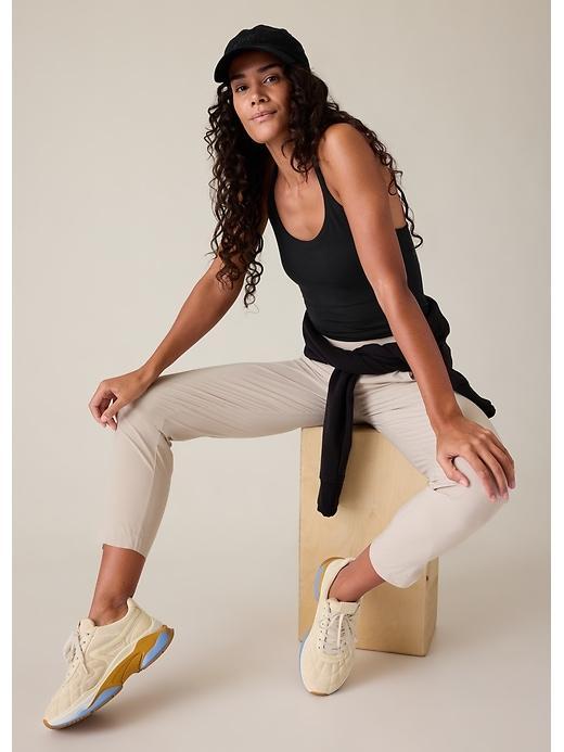 Renew Built-In Bra Tank A-C Product Image