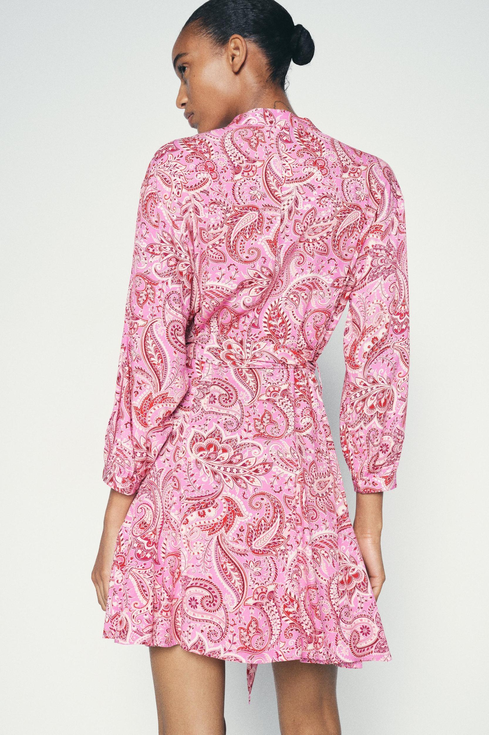 BELTED PRINTED SHORT DRESS Product Image