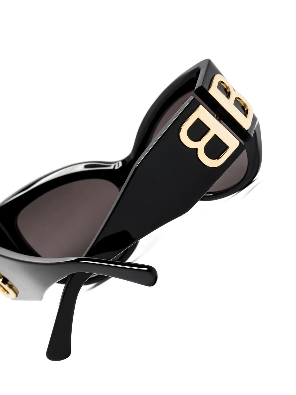 logo-plaque cat-eye sunglasses Product Image