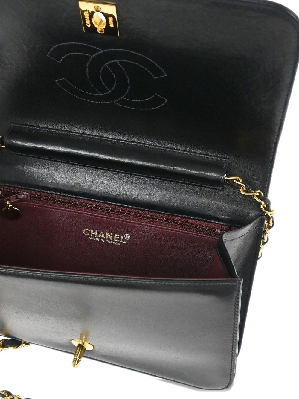 2002 small Full Flap shoulder bag Product Image