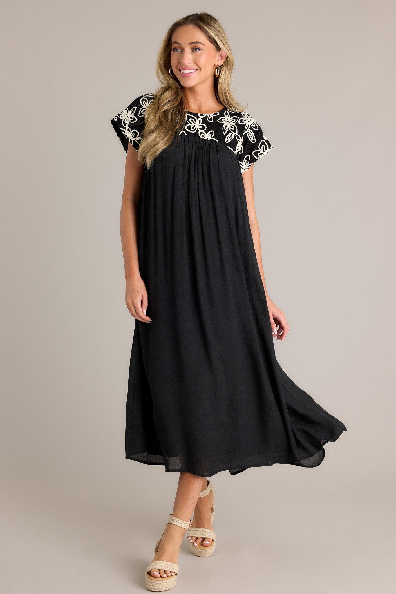 Muted Garden Black Floral Midi Dress Product Image
