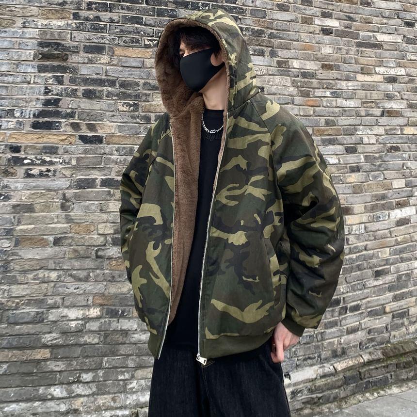 Fleece Lined Camouflage Hooded Zip-Up Jacket Product Image