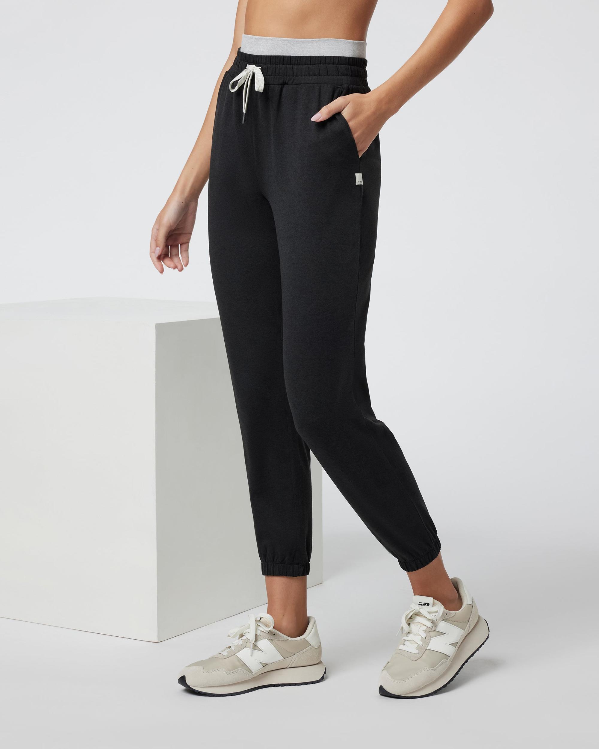 Halo Warm-Up Jogger Product Image