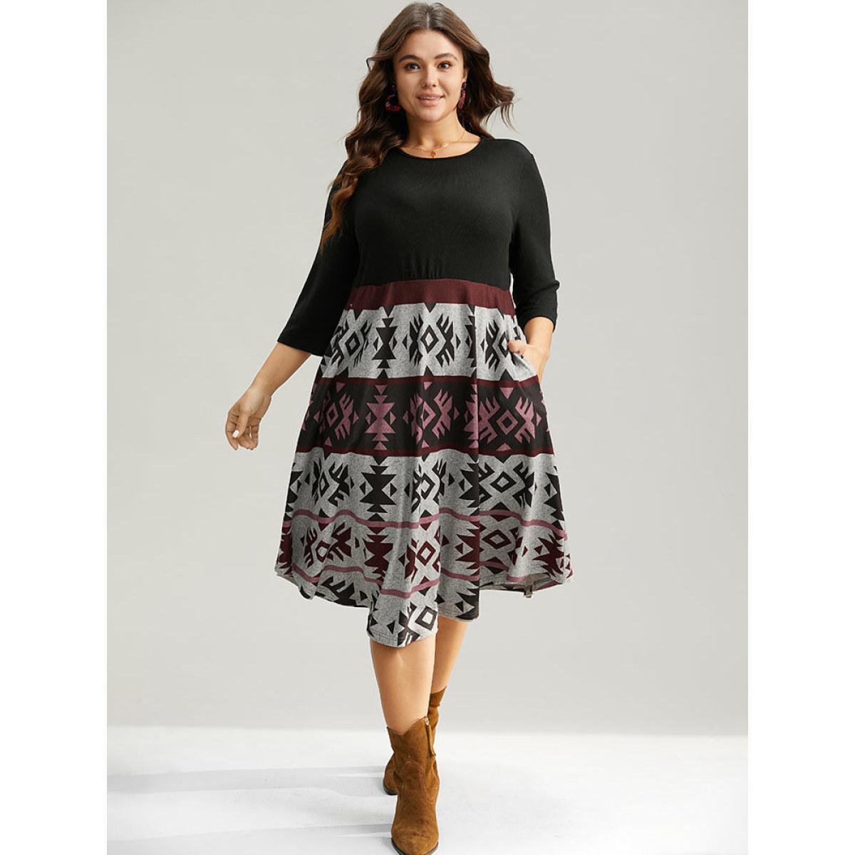 Plus Size Christmas Geometric Contrast Curved Hem Dress Black Women Casual Printed Round Neck Elbow-length sleeve Curvy Midi Dress BloomChic 30/6X Product Image