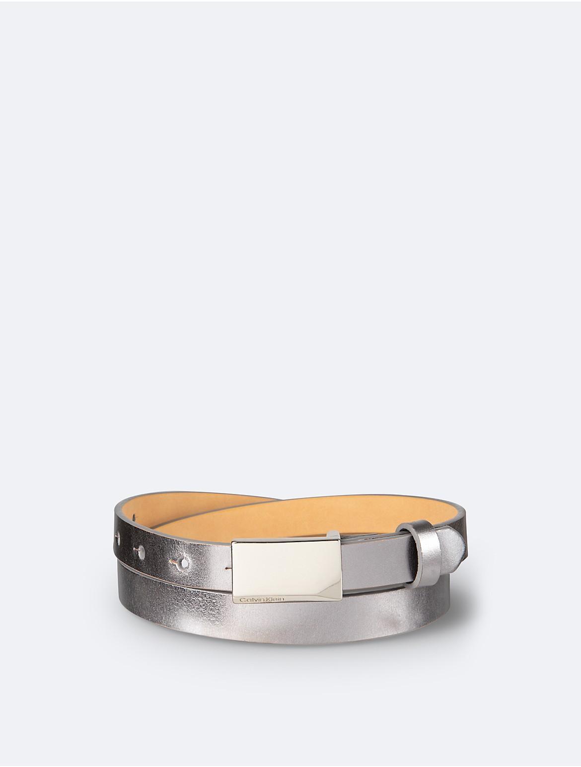 Calvin Klein Womens Beveled Plaque Buckle Belt - Grey - L Product Image
