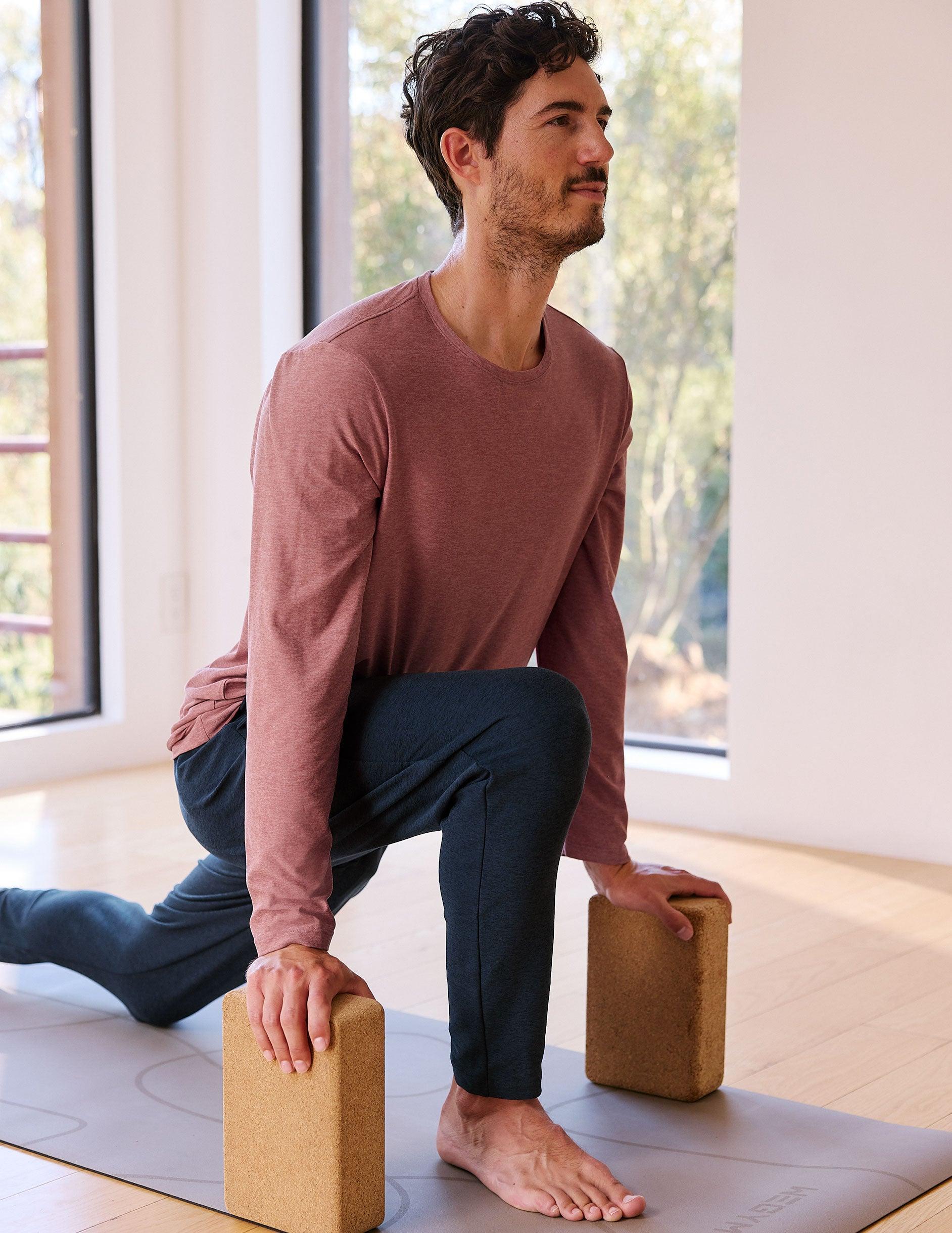 Always Beyond Long Sleeve Crew 2.0 Male Product Image