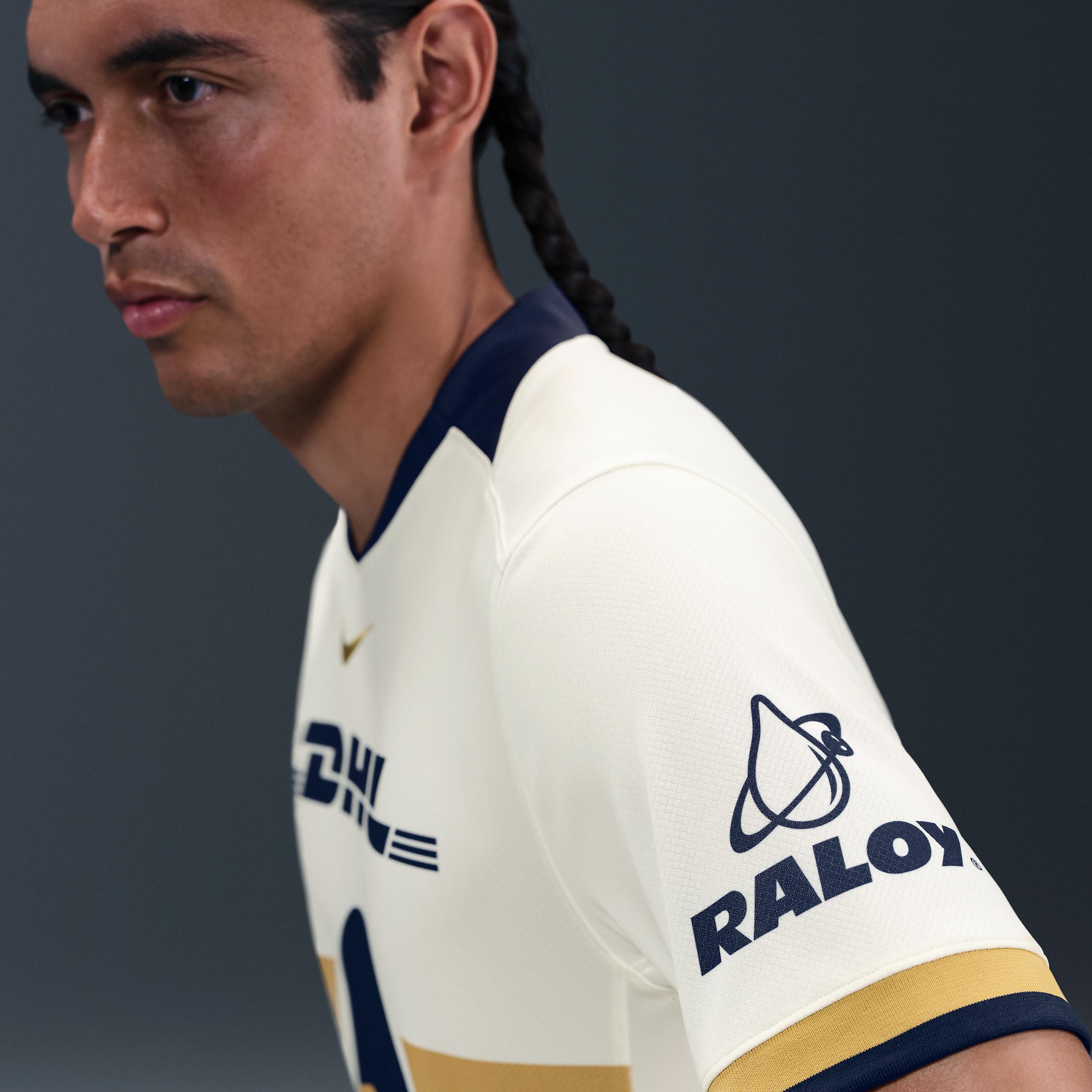 Pumas UNAM 2025/26 Stadium Home Men's Nike Dri-FIT Soccer Replica Jersey Product Image