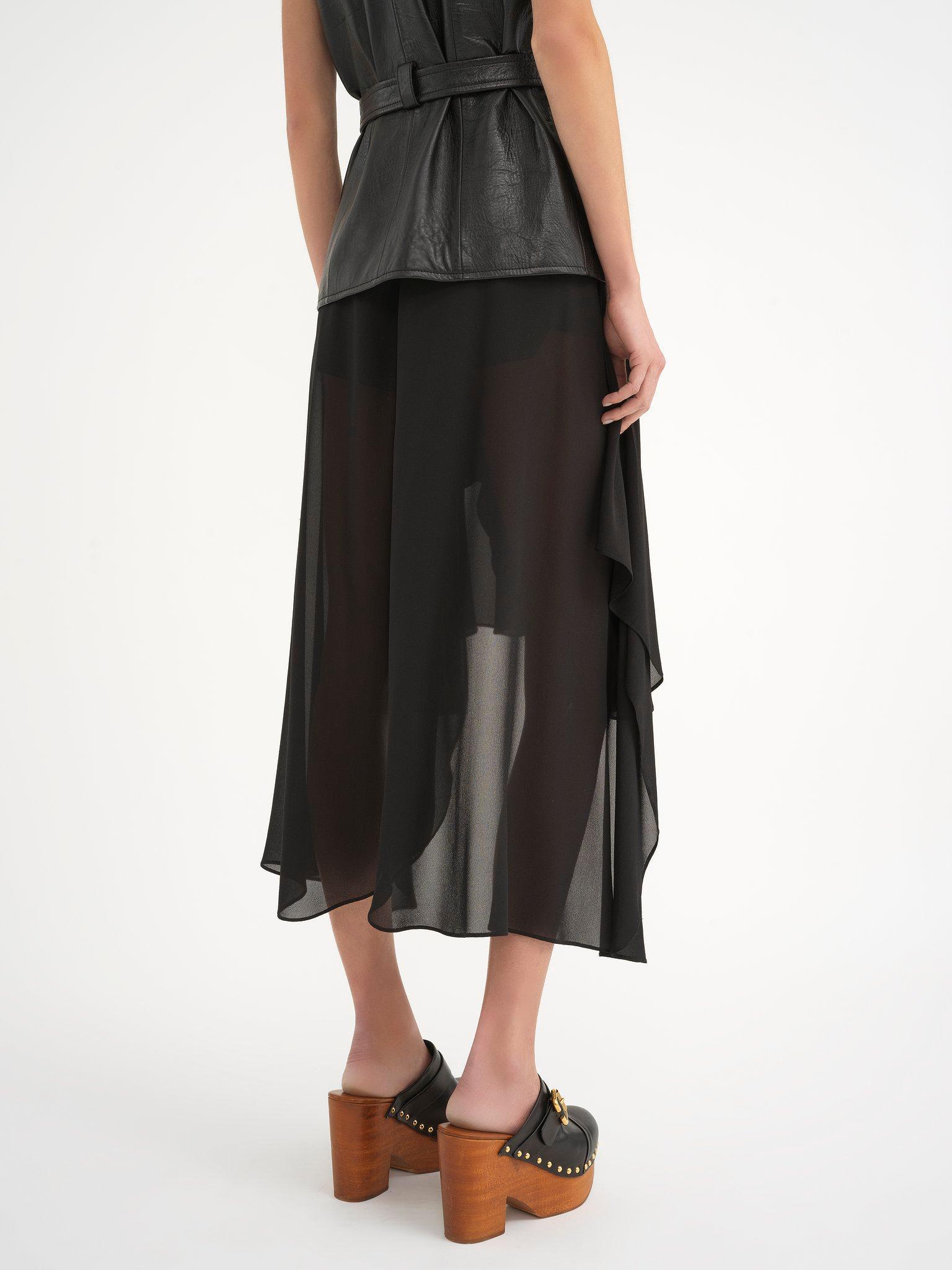 Fluid volant shorts in silk georgette Product Image