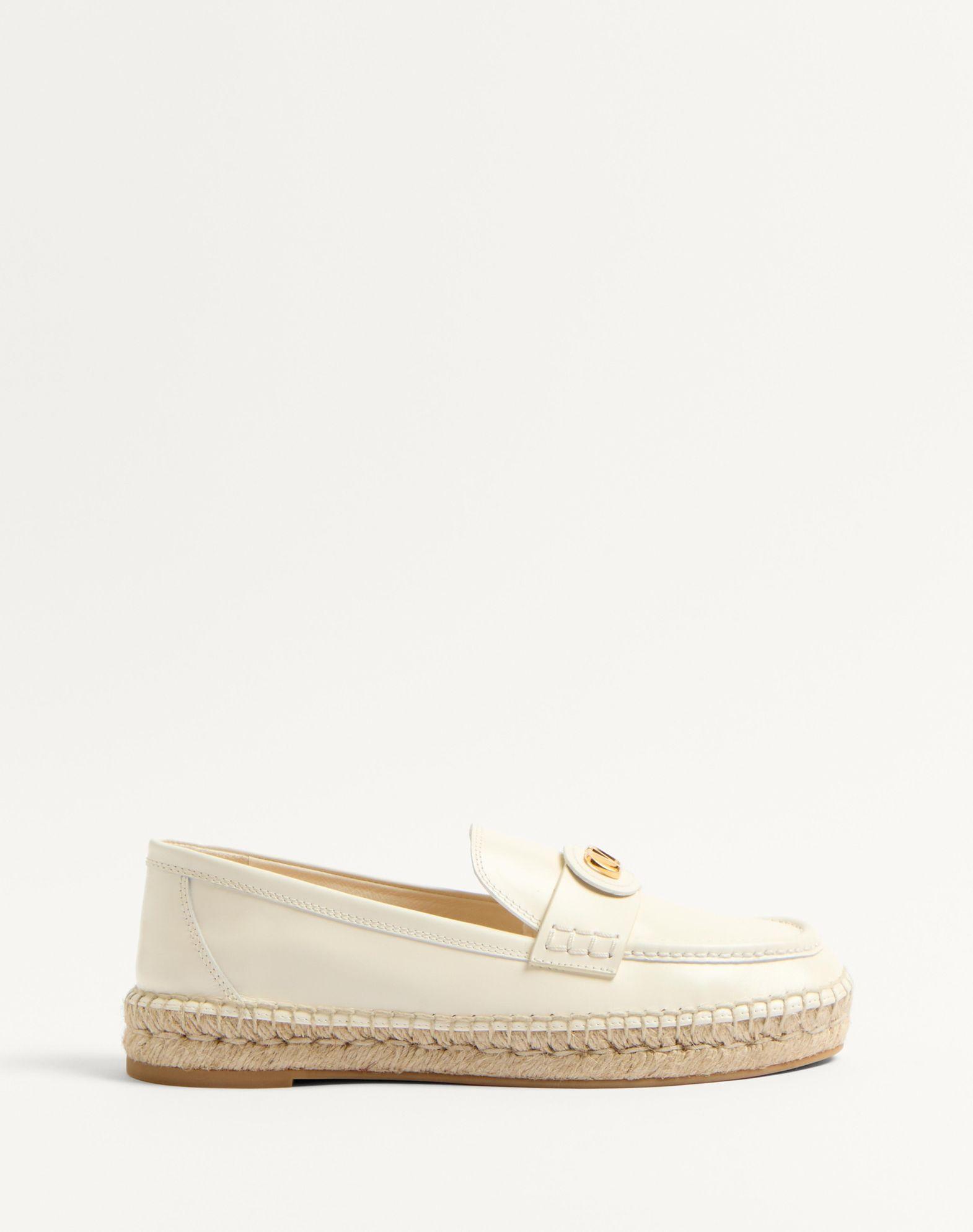 Vlogo Signature Calfskin Loafer 20Mm Product Image