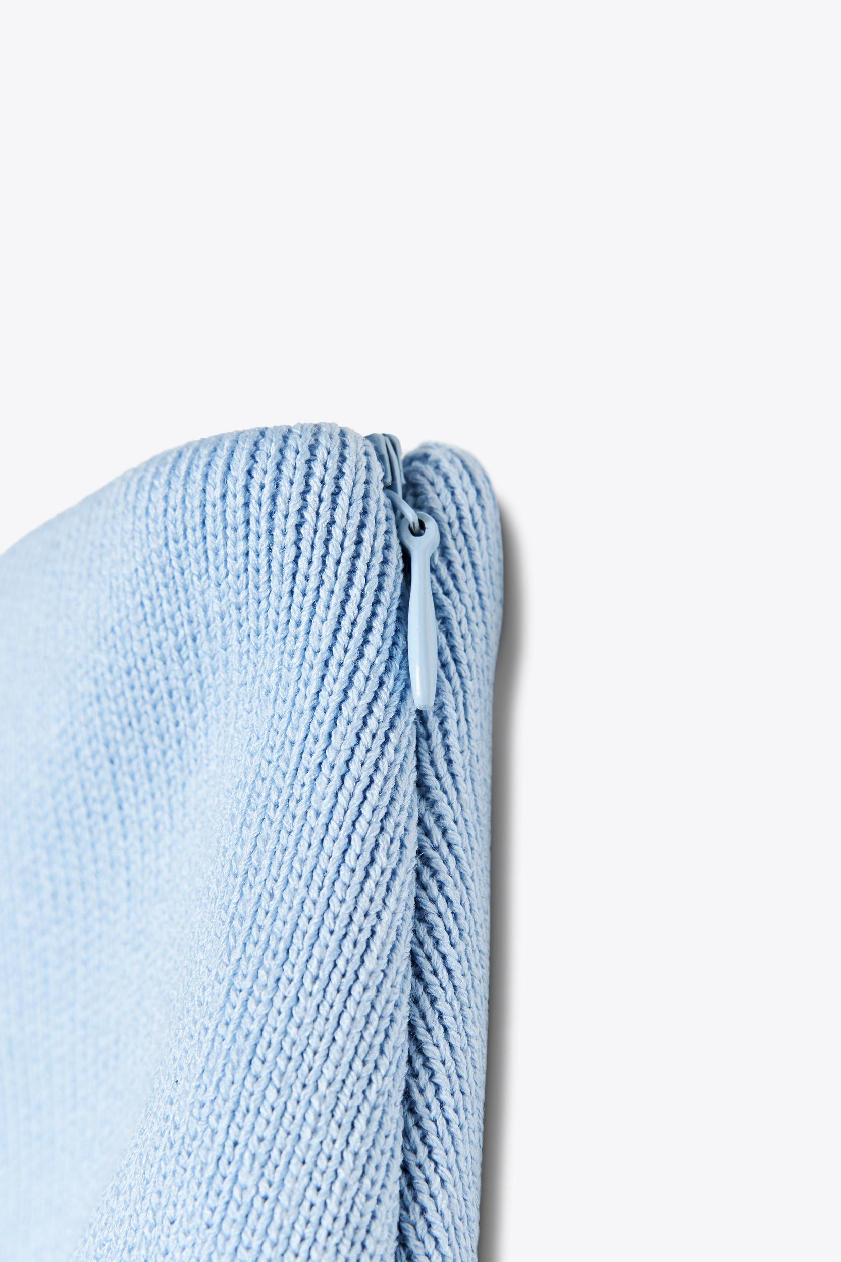MIXED PLEATED KNIT SKIRT Product Image