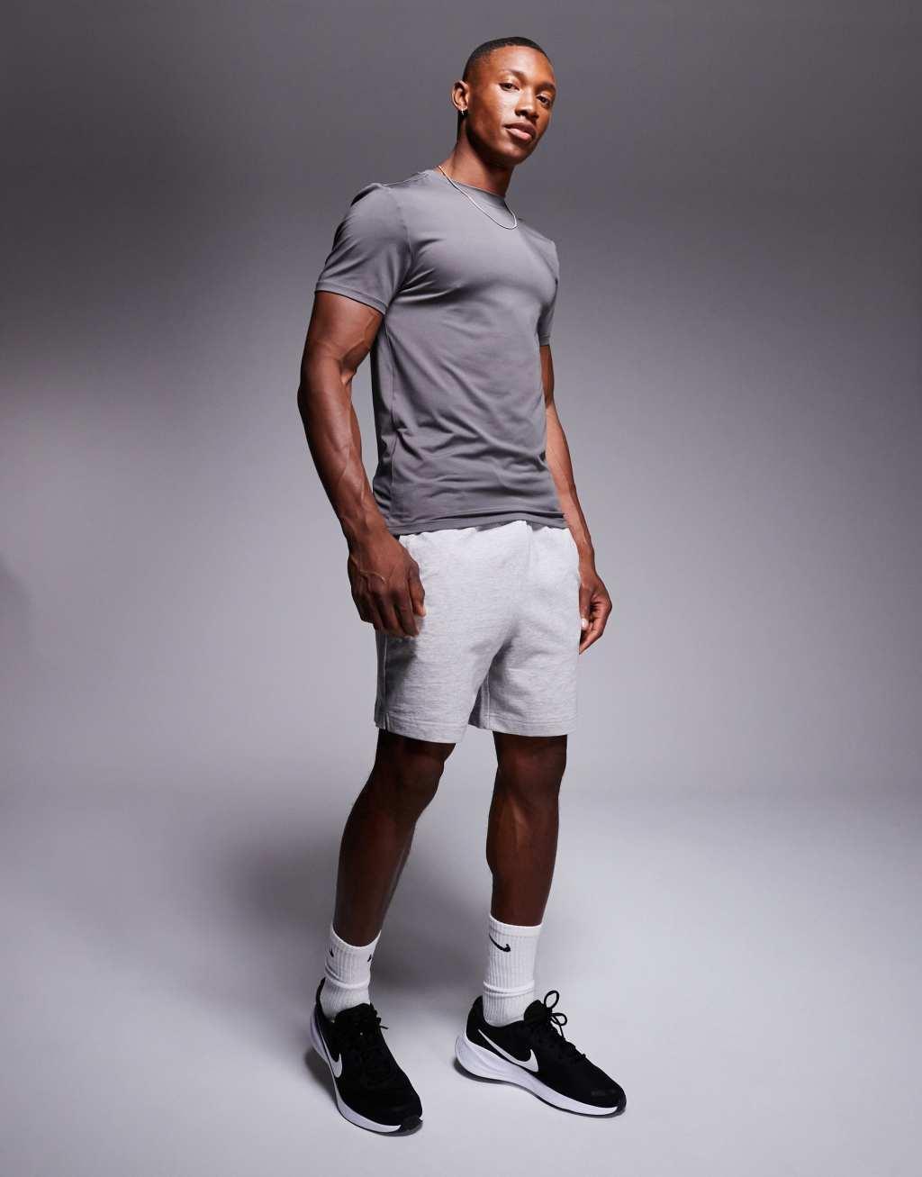 4505 Icon muscle fit quick dry training t-shirt in gunmetal  Product Image