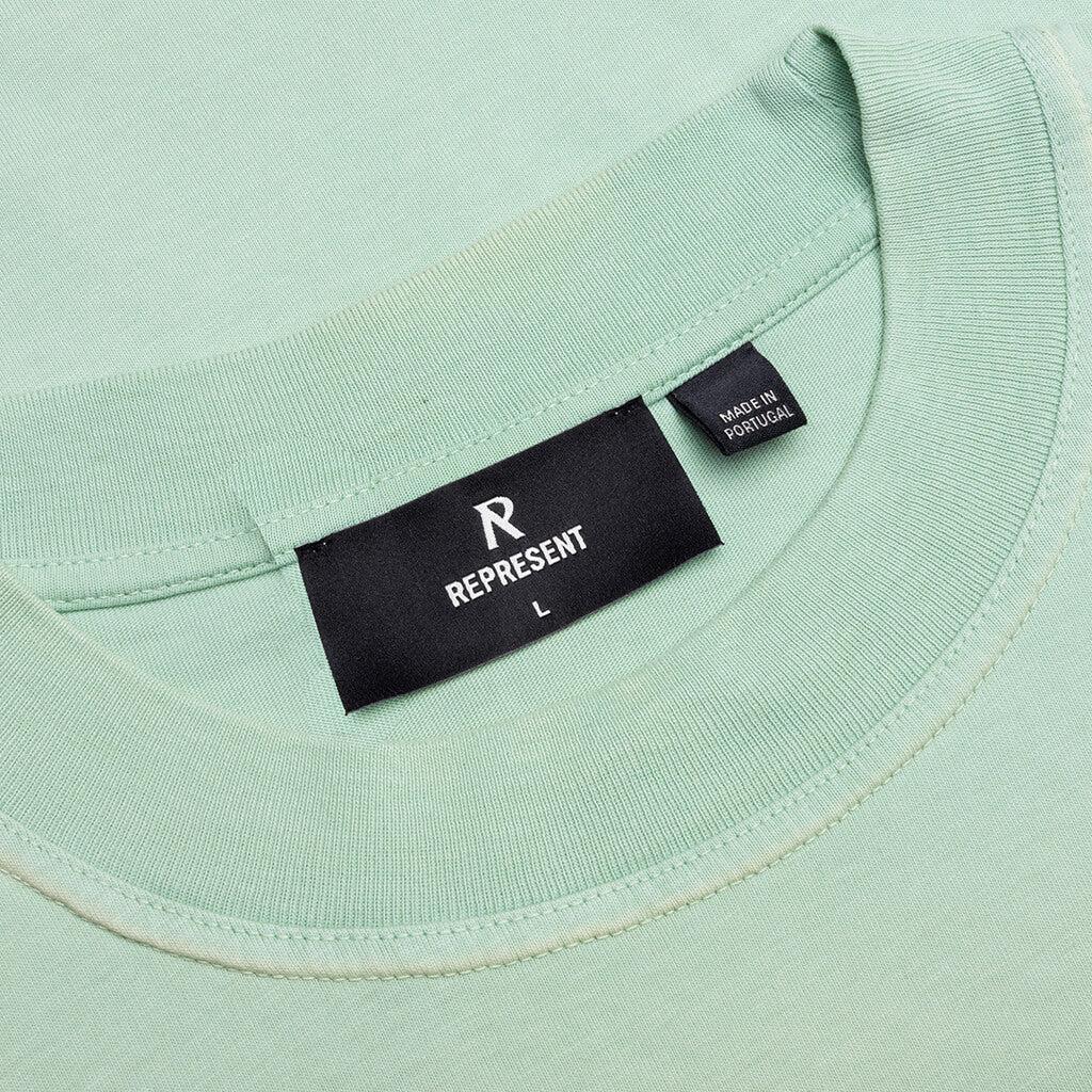 Grand Vintage T-Shirt - Washed Sage Male Product Image