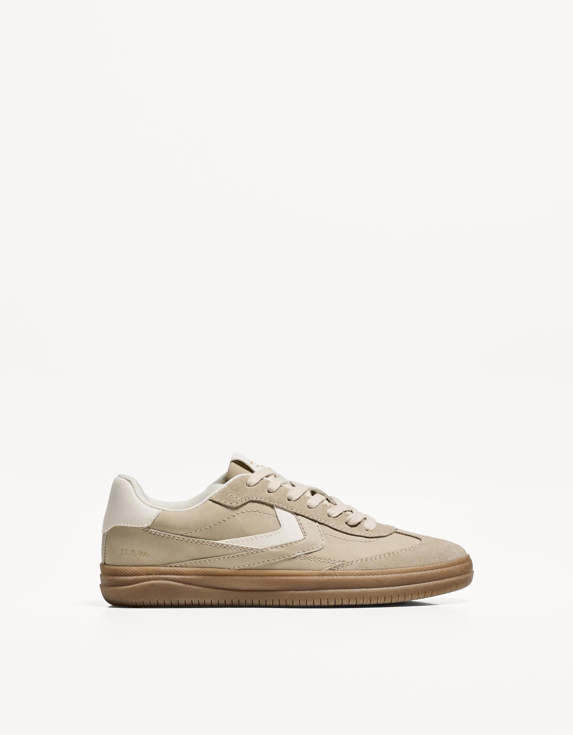 Retro sneakers Product Image