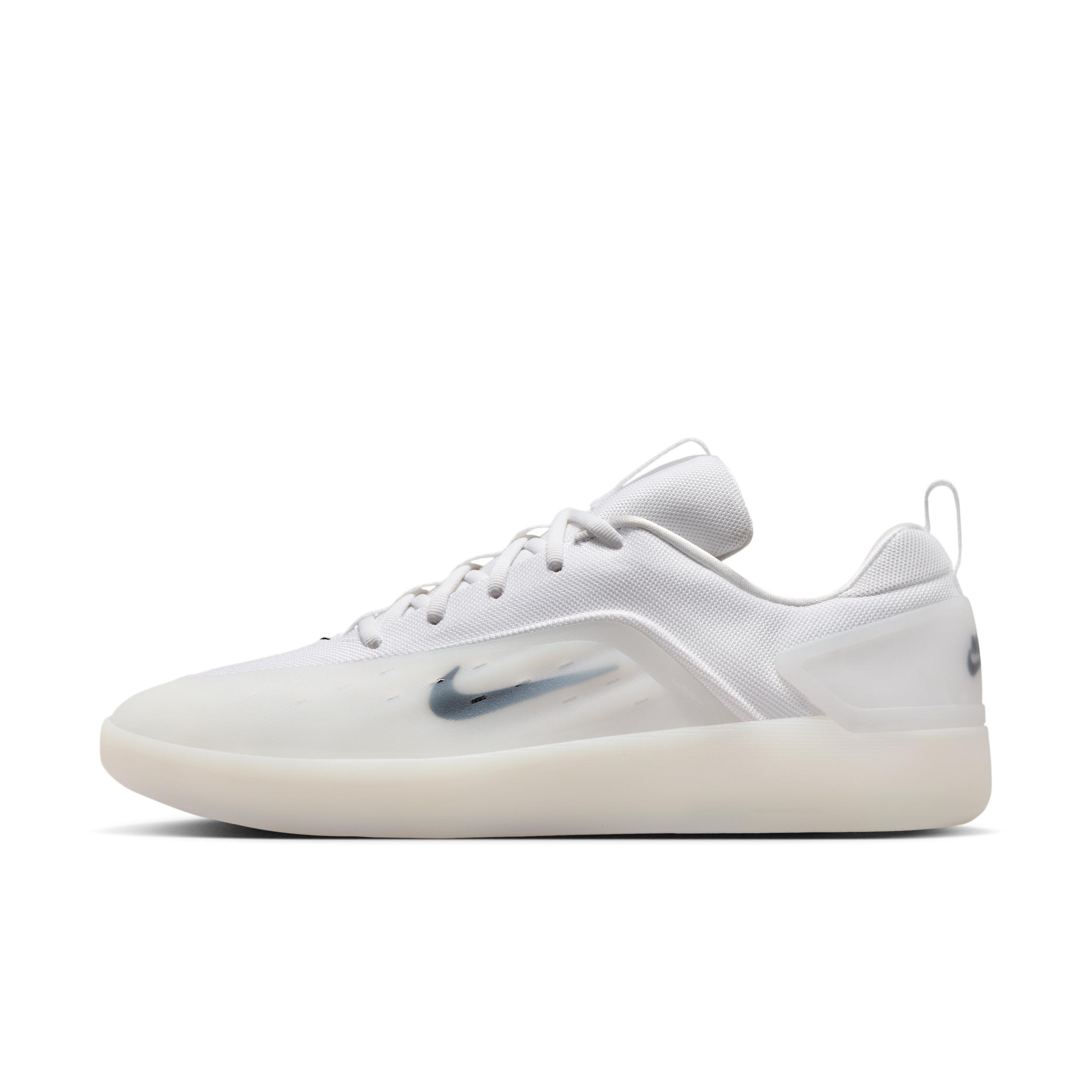 Nike SB Zoom Nyjah 4 Skate Shoes Product Image