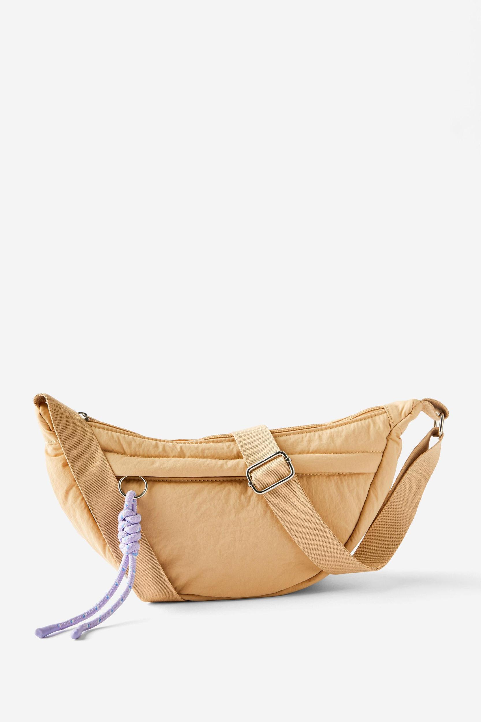 Hiking Sling Bag Product Image
