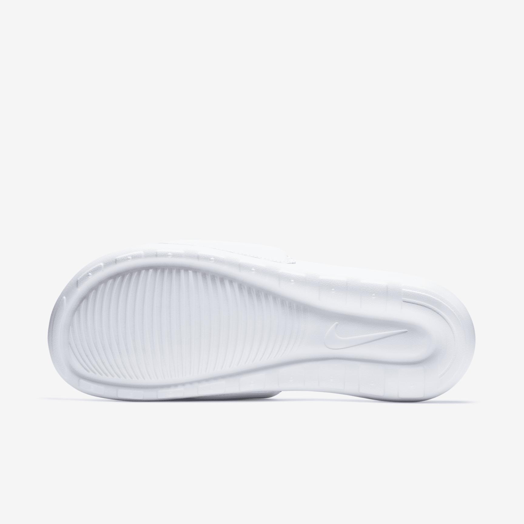 Nike Victori One Men's Slides Product Image