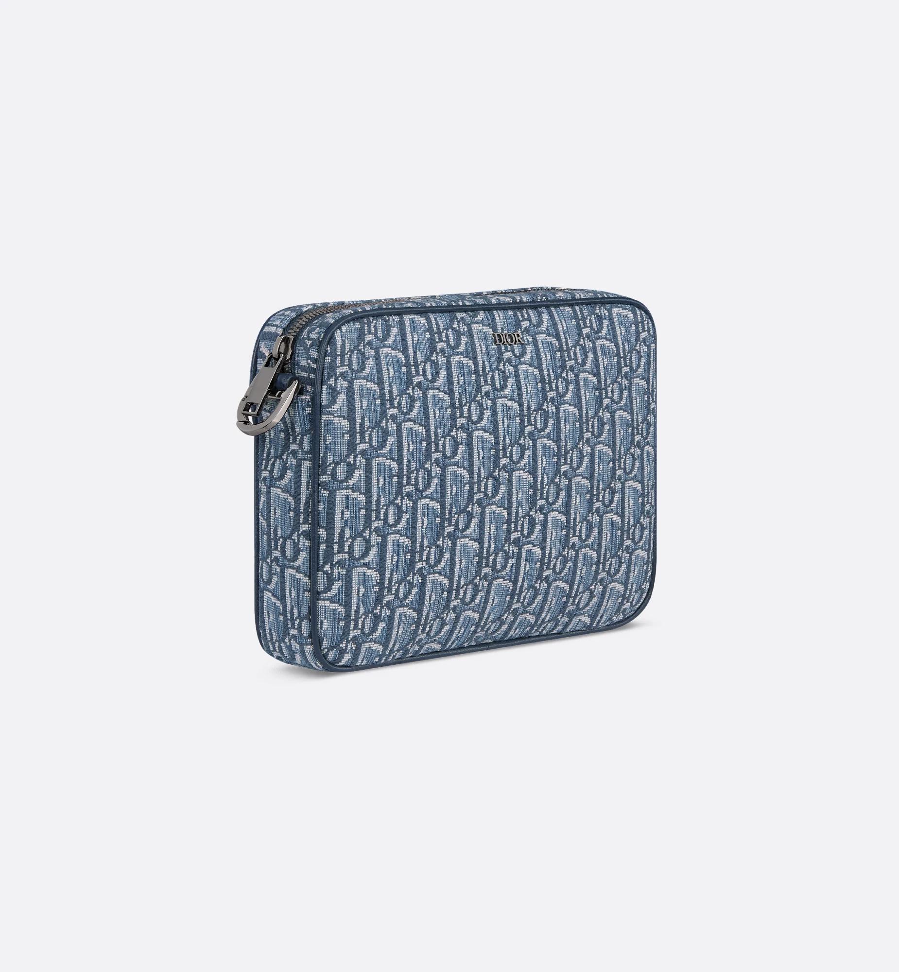 Saddle Triple Pouch Product Image