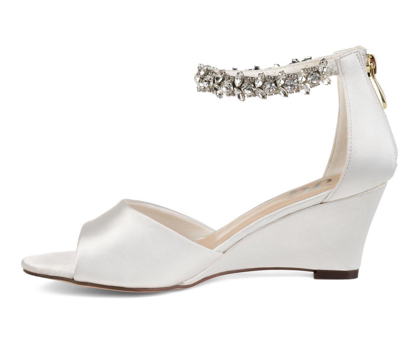 Women's Journee Collection Connor Special Occasion Shoes Product Image