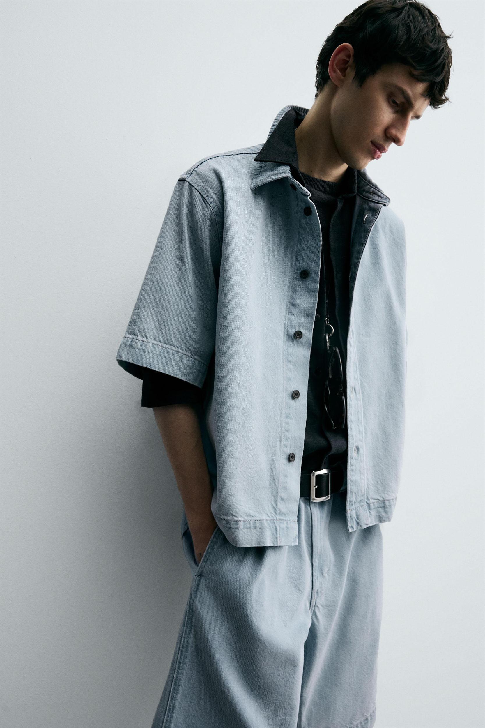 SHORT SLEEVE DENIM SHIRT Product Image