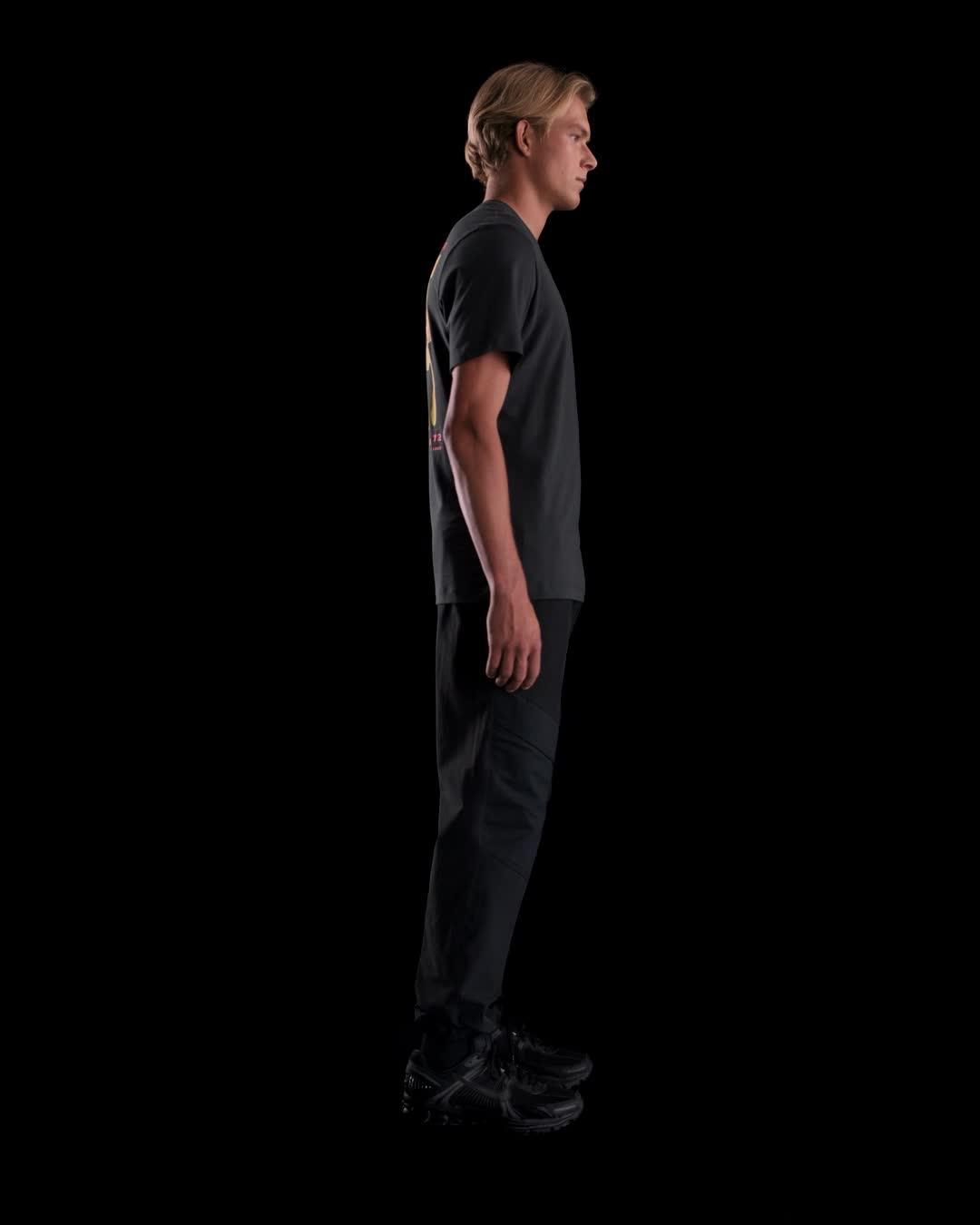 Nike Sportswear T-Shirt Product Image