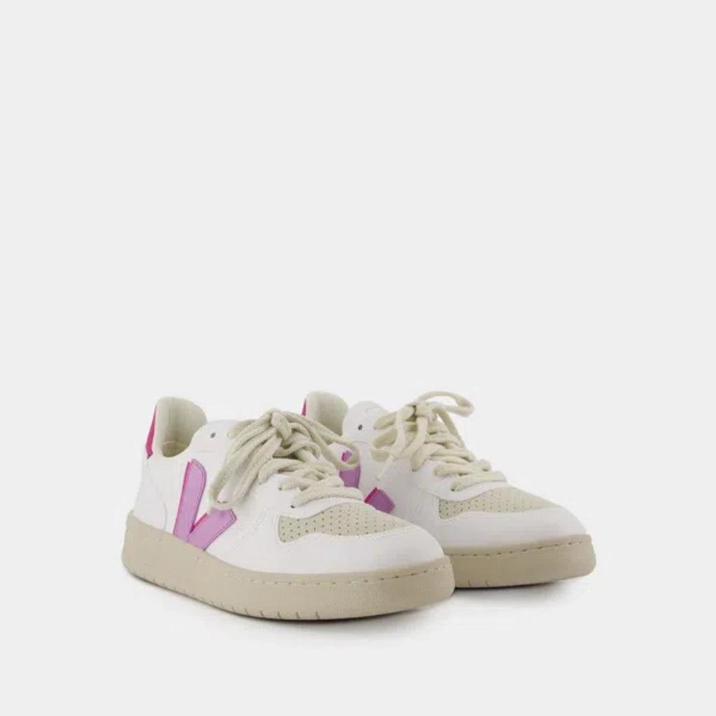 VEJA V10 Low In White_orchid_ultraviolet Product Image