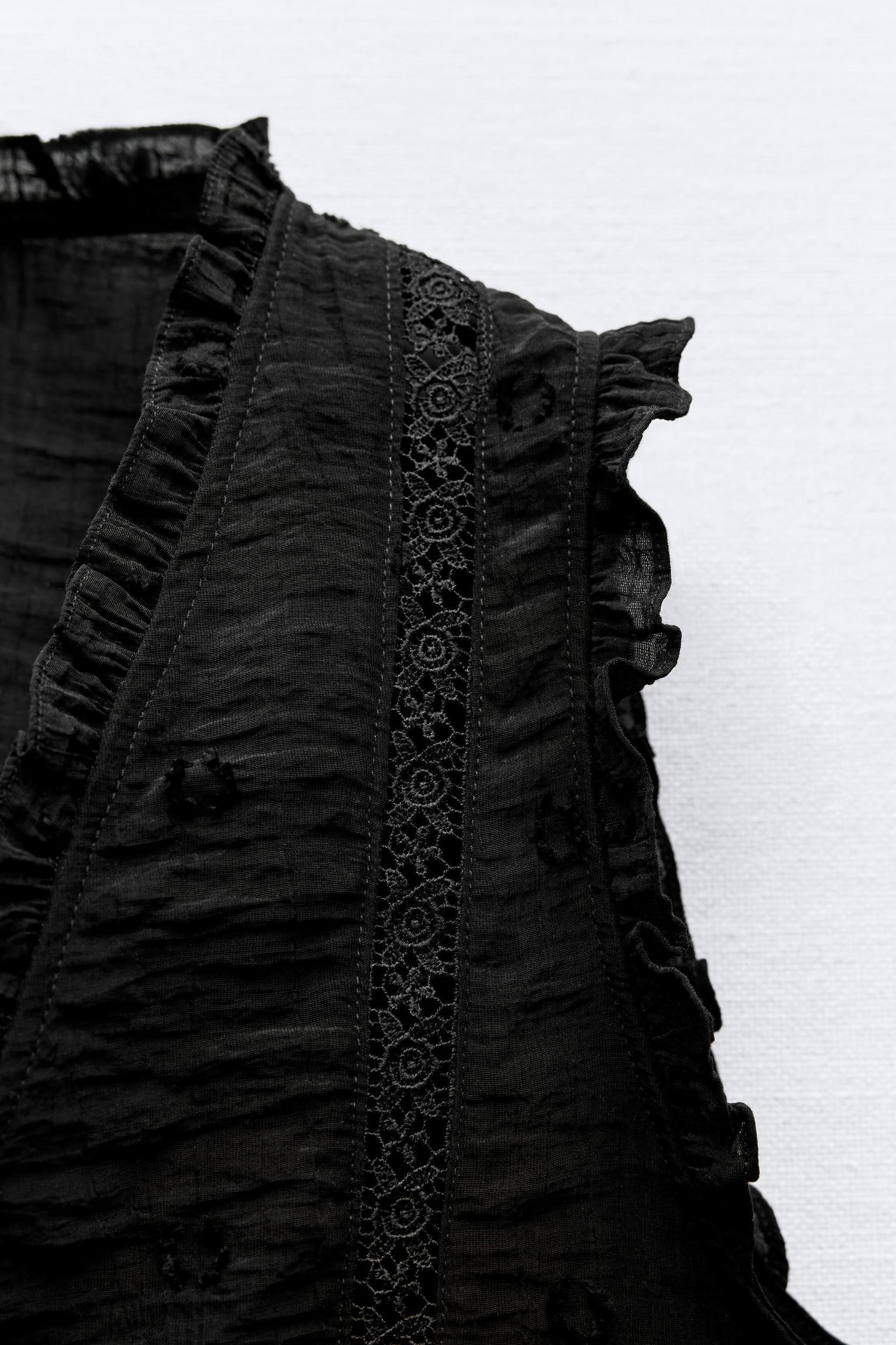 RUFFLED SWISS DOT TOP Product Image
