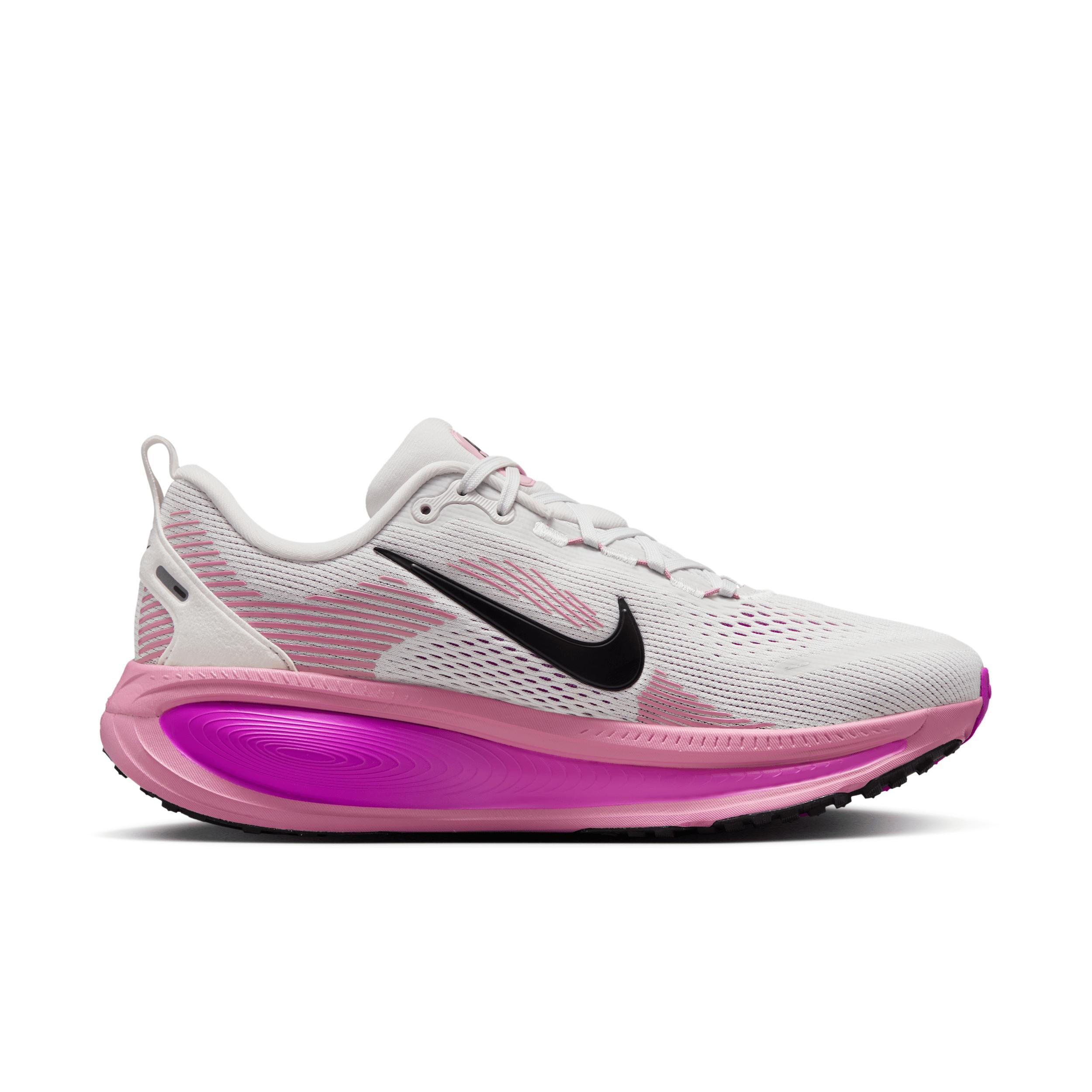 Nike Womens Vomero 18 Road Running Shoes Product Image