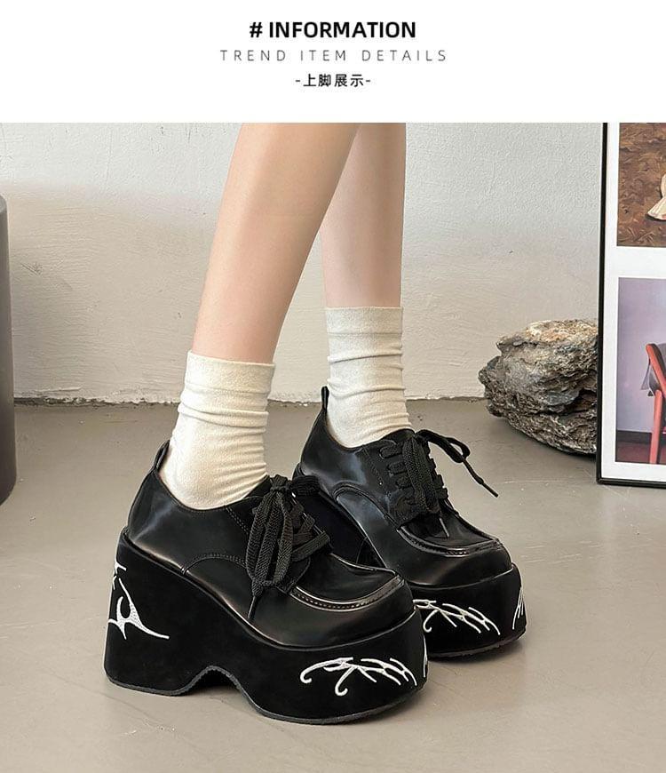 Platform Chunky Heel Lace-Up Shoes Product Image