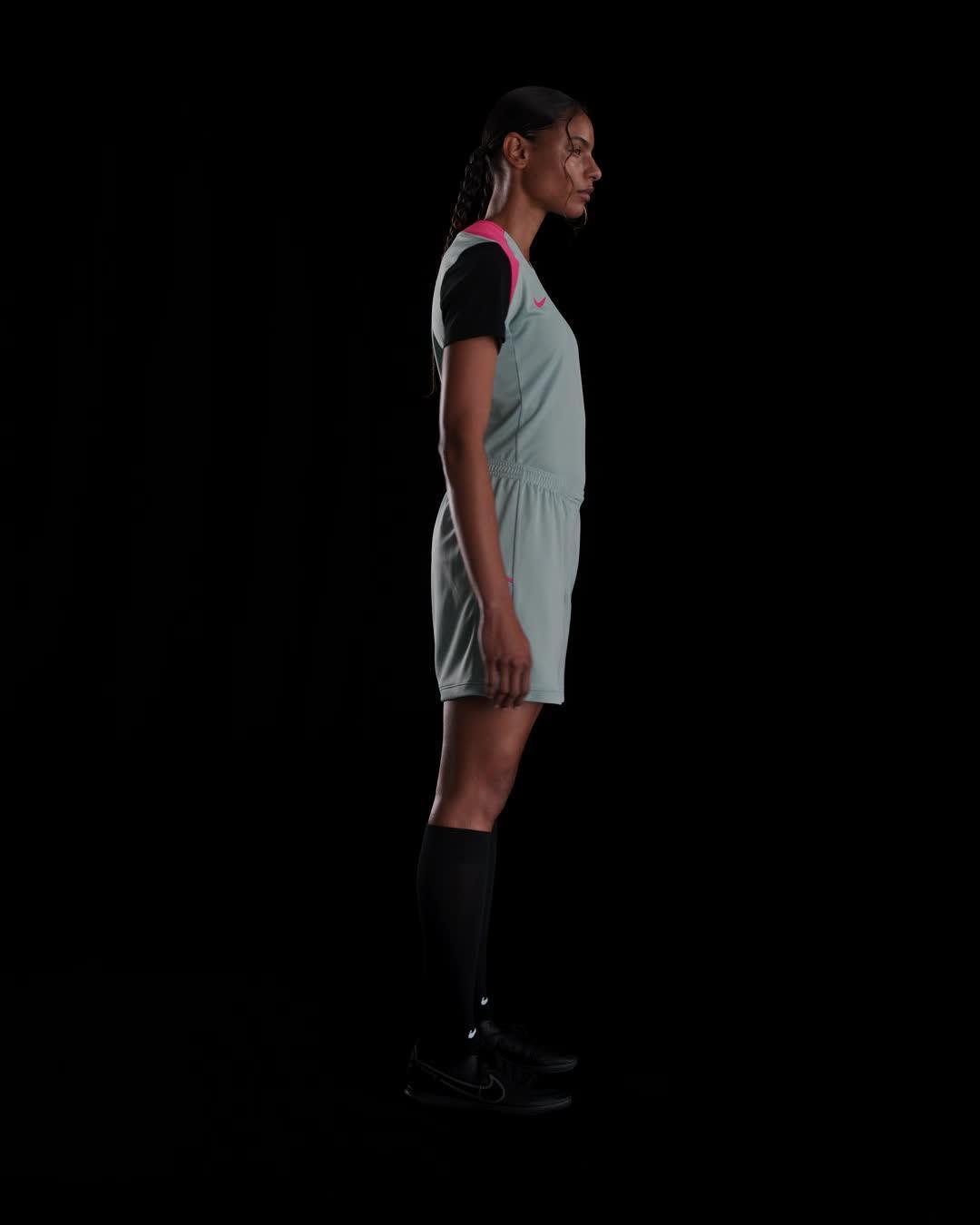 Nike Academy Women's Dri-FIT Soccer Shorts Product Image