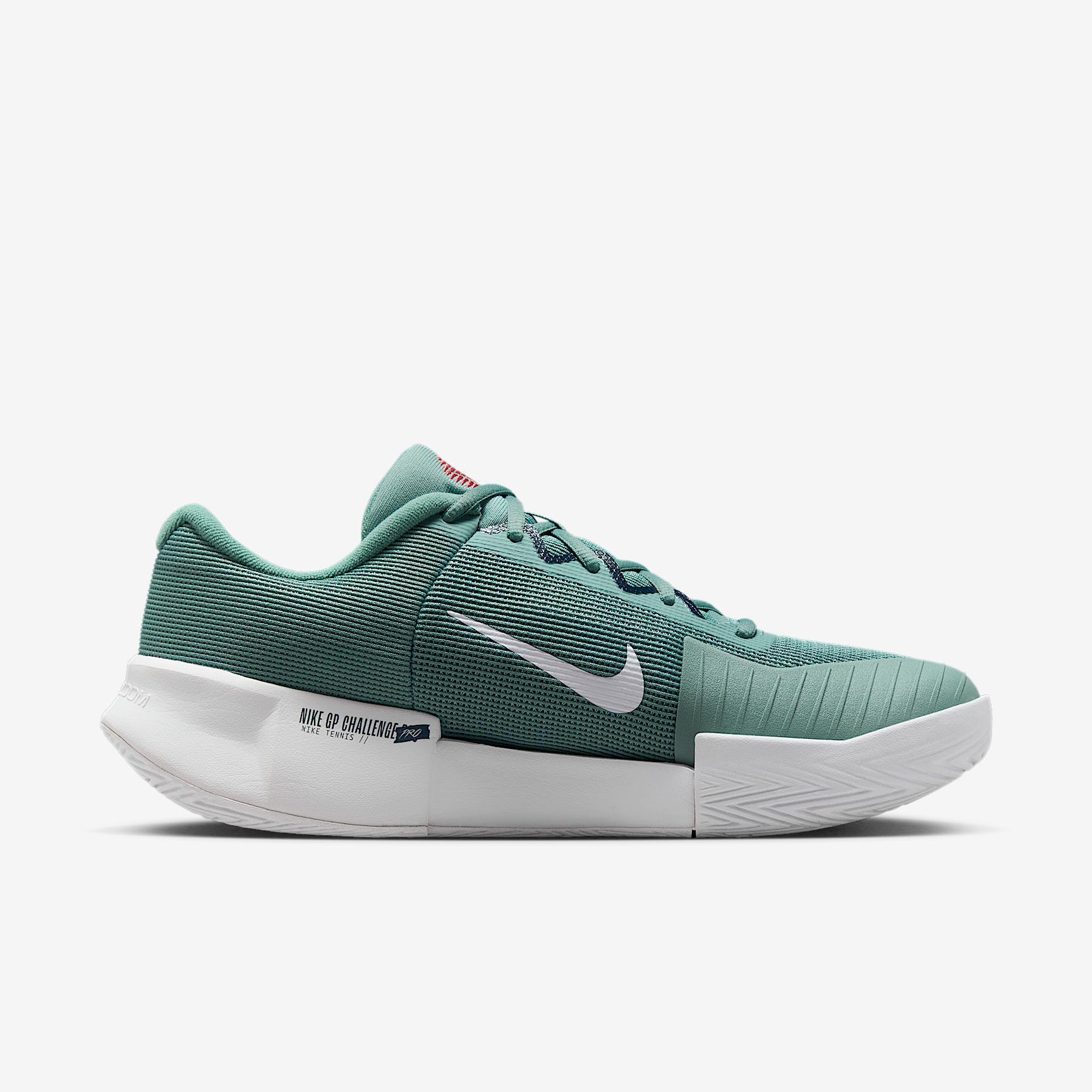 Nike Men's GP Challenge Pro Hard Court Tennis Shoes Product Image